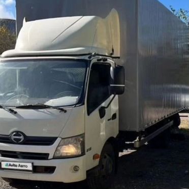 Тентованный грузовик 38 м³ Hino 300 (Dutro), 2015