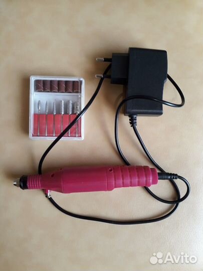 Пилка с насадками электрическая новая