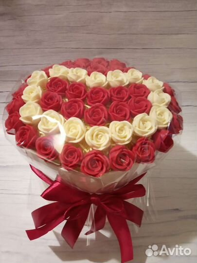 Шоколадные розы подарок на день рождения