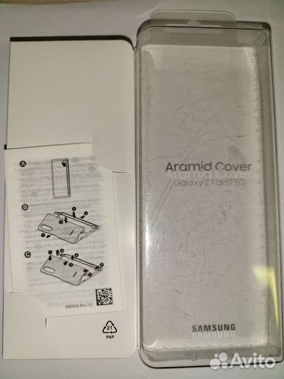 Чехол Samsung Carbon Original Galaxy Z Fold3 new