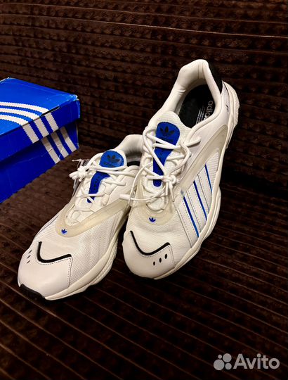 Кроссовки adidas yung 1