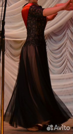 Вечернее платье