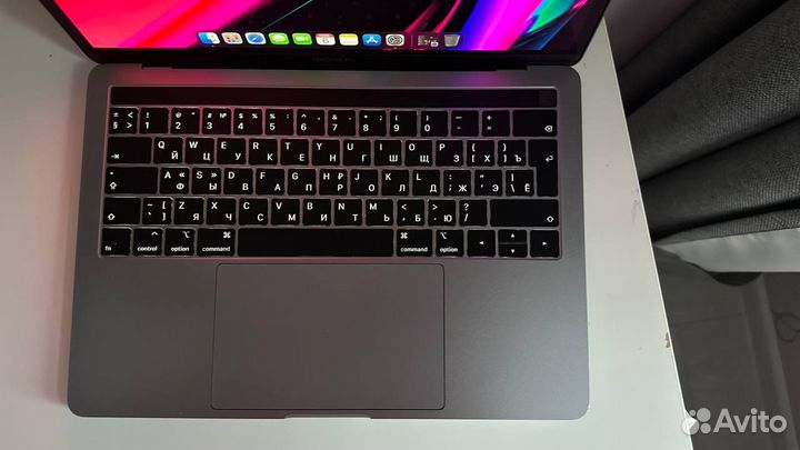 Macbook pro 13 2019 touch bar