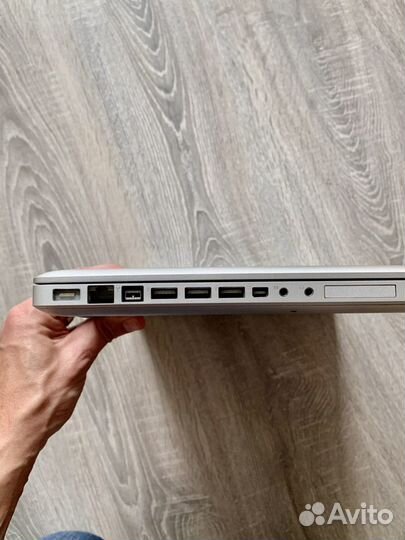 MacBook Pro 17 2009 A1297