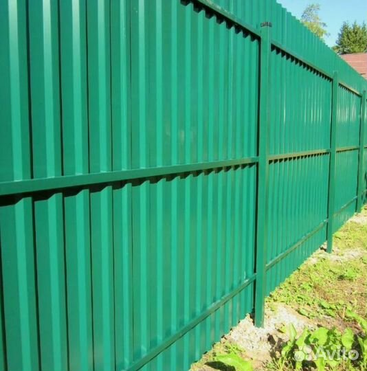 Монтаж под ключ забора из профнастила