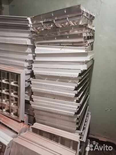 Продам светильники бу