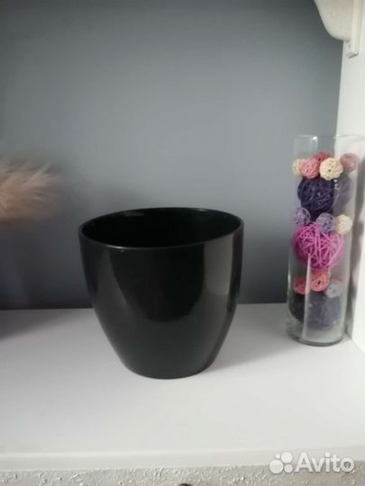 Кашпо напольное для цветов