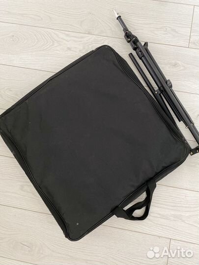 Кольцевая лампа 54 см с штативом