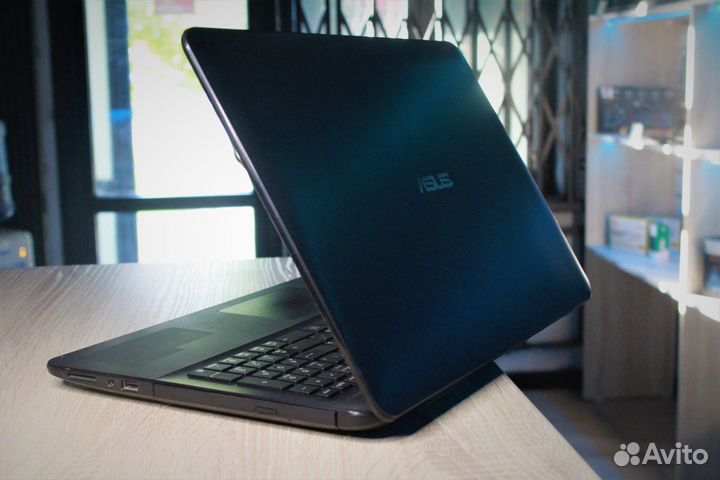 Ноутбук Asus \ Core i3 \ Nvidia \ 8GB