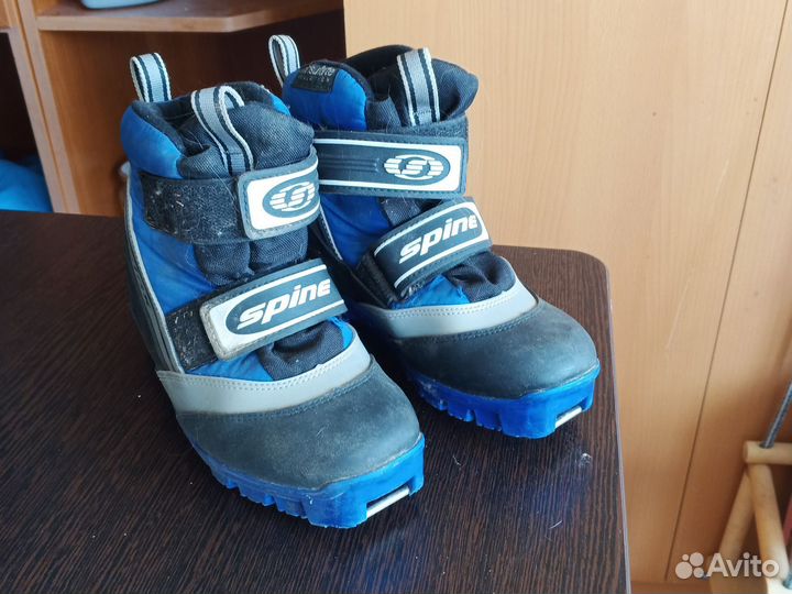 Ботинки лыжные 34