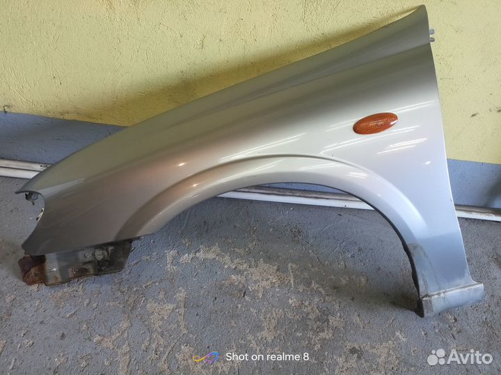 Крыло переднее левое ниссан алмера N16