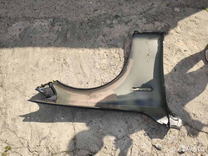 Крыло переднее левое BMW 5 F10/F11/GT F07 2010