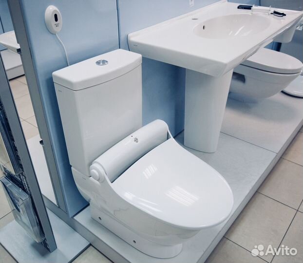 Диспенсер на сиденье vip-wc покрытия O45-52 сенсор