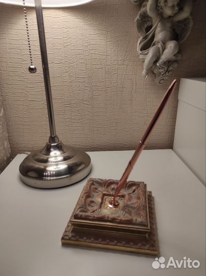 Ручка на ресепшен