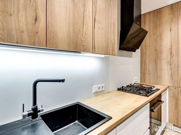 Кухонный гарнитур в стиле минимализм