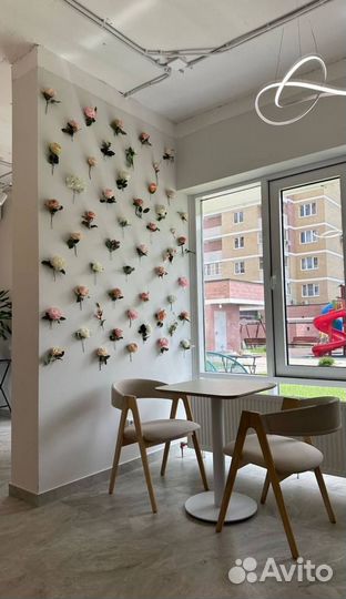 Стул кухонный деревянный