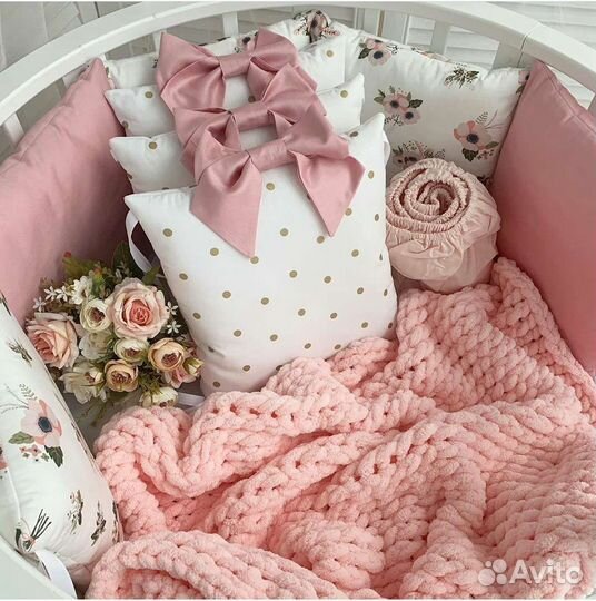 Бортики в кроватку