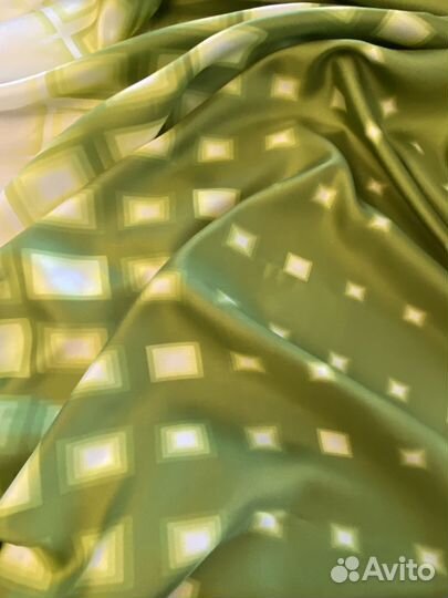 Ткань натуральный шёлк 100 подписной купон Prada