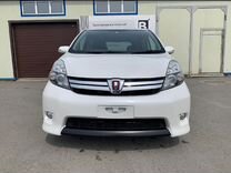 Toyota Isis 1.8 CVT, 2012, 72 077 км, с пробегом, цена 1 200 000 руб.