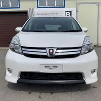 Toyota Isis 1.8 CVT, 2012, 72 077 км, с пробегом, цена 1 200 000 руб.