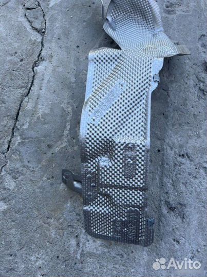 Теплоизоляция лонжерона передняя Bmw 5 F10