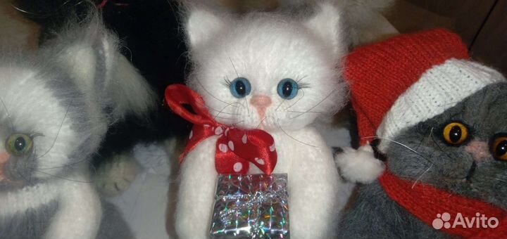 Игрушки декоративные ручной работы