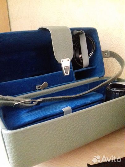 Кинокамера Лада