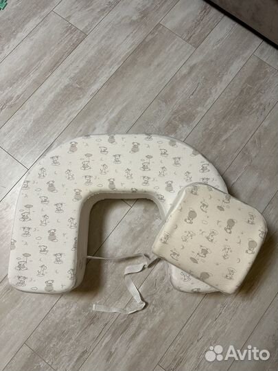 Продам подушку для кормления
