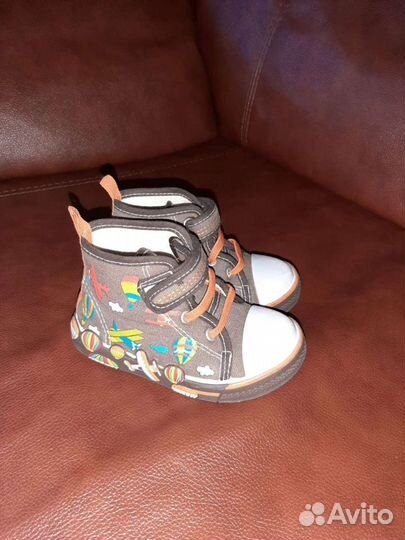 Кроссовки кеды детские 22 размер