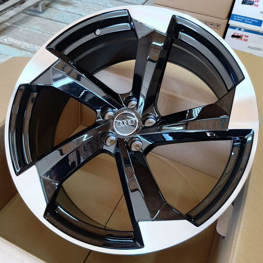 Литые диски Audi 9×R21 5×112