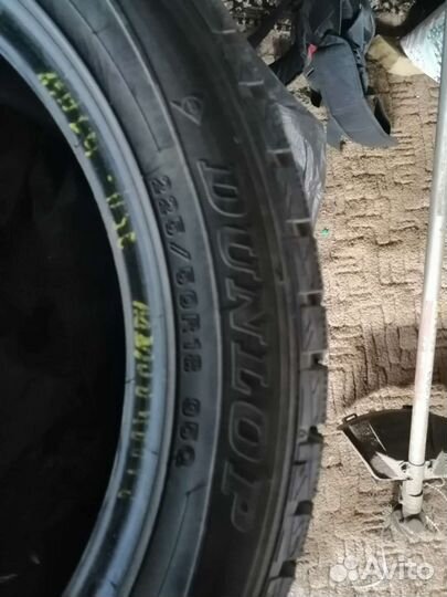 Dunlop Winter Maxx WM01 225/50 R18