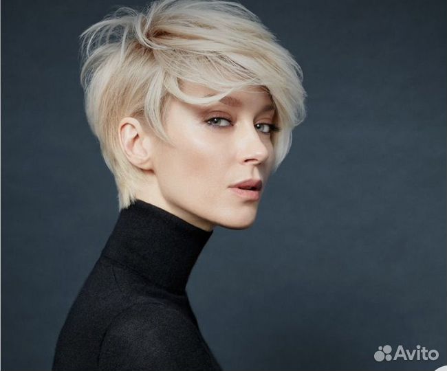 Модель на женскую стрижку