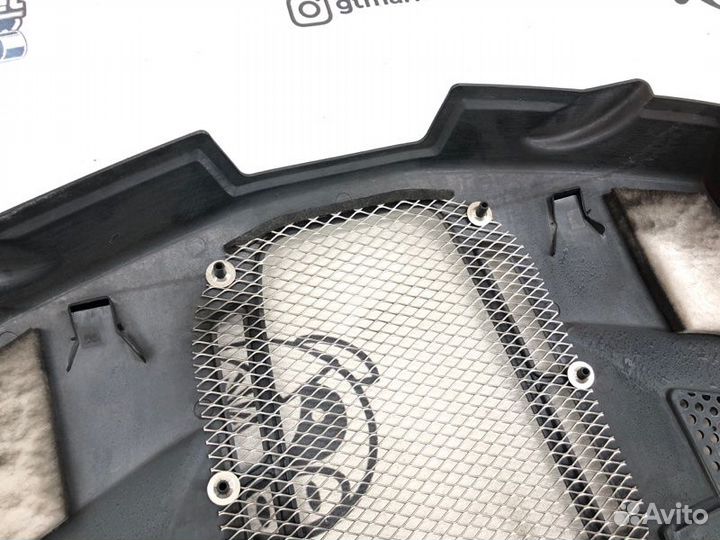 Декоративная крышка двигателя Subaru Legacy BPE