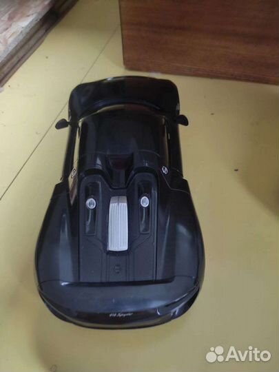 Машина на пульте дистанционного управления porsche