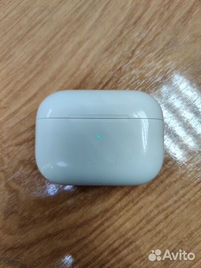 Наушники Apple AirPods Pro арт.0027 (134)