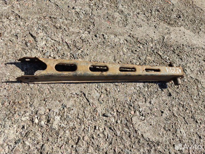 Рычаг задний Opel Vectra B седан 1.6I X16XEL 1997