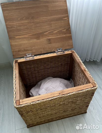 Сундук-короб из бумажной лозы