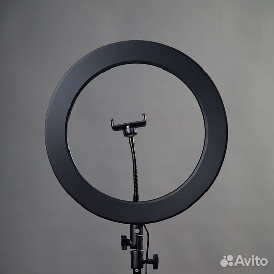 Кольцевая лампа 32 36 см на высоком штативе