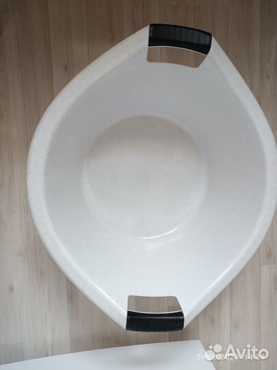 Тазик пластиковый