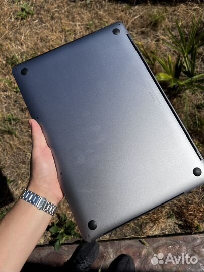 Macbook pro 15 2019 i9 512gb