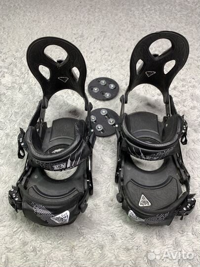 Крепления для сноуборда M/L Black Fire