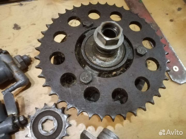 Для мопеда Пилот