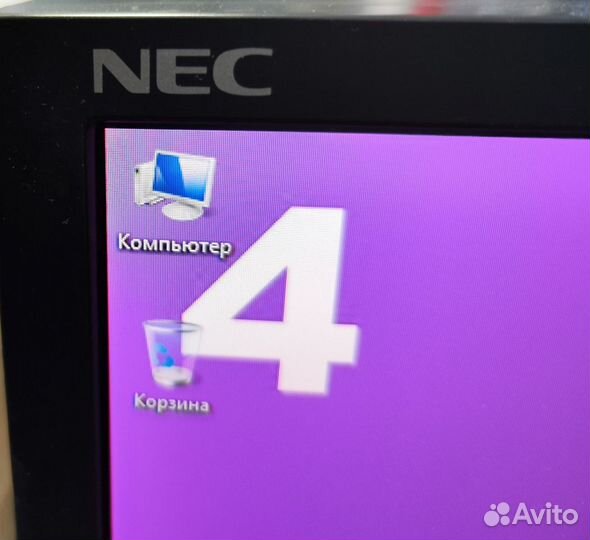 Монитор NEC 21 дюйм