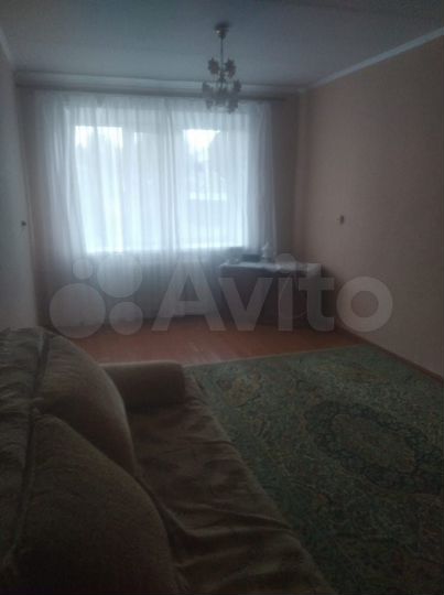2-к. квартира, 45 м², 1/3 эт.