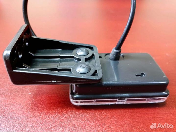 Габаритный передний фонарь с кронштейном в прицеп