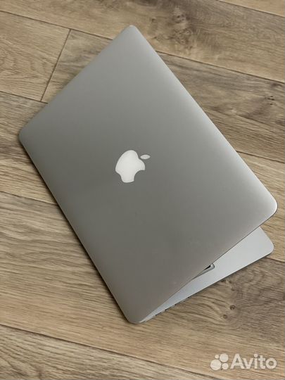 MacBook Pro (Retina, 13-inch, Early 2015)