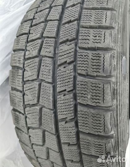 Dunlop SP Winter Maxx WM01 215/45 R17