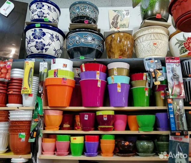 Горшки для цветов (керамика и пластик)