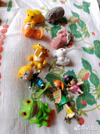 Игрушки из киндера 90х пакетом