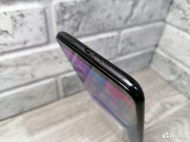 HONOR 8C, 3/32 ГБ